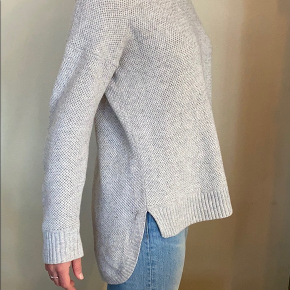 Madewell Gray Sweater - Picture 2 of 5
